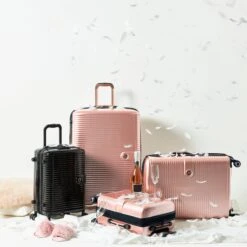IT Luggage Helixian - Cabin (Metallic Rose Gold) 15 IT Luggage Helixian - Cabin (Metallic Rose Gold) -Travel Storage 10 1e3557a2 b371 4d52 88c6 343f7934837e