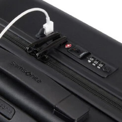 Samsonite Quadrix 2 Piece Luggage Set - 55cm & 75cm -Travel Storage 138274 1041 QUADRIX SPINNER 5520 TECH CONNECTION 71968.1689863251