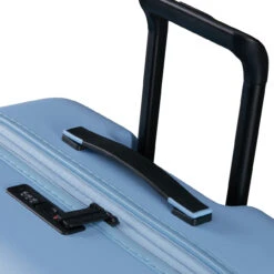 American Tourister Novastream 4 Wheel Expandable Suitcase - 77cm -Travel Storage 139277 8365 NOVASTREAM SPINNER 7728 TSA EXP WHEEL HANDLE 77211.1695115896