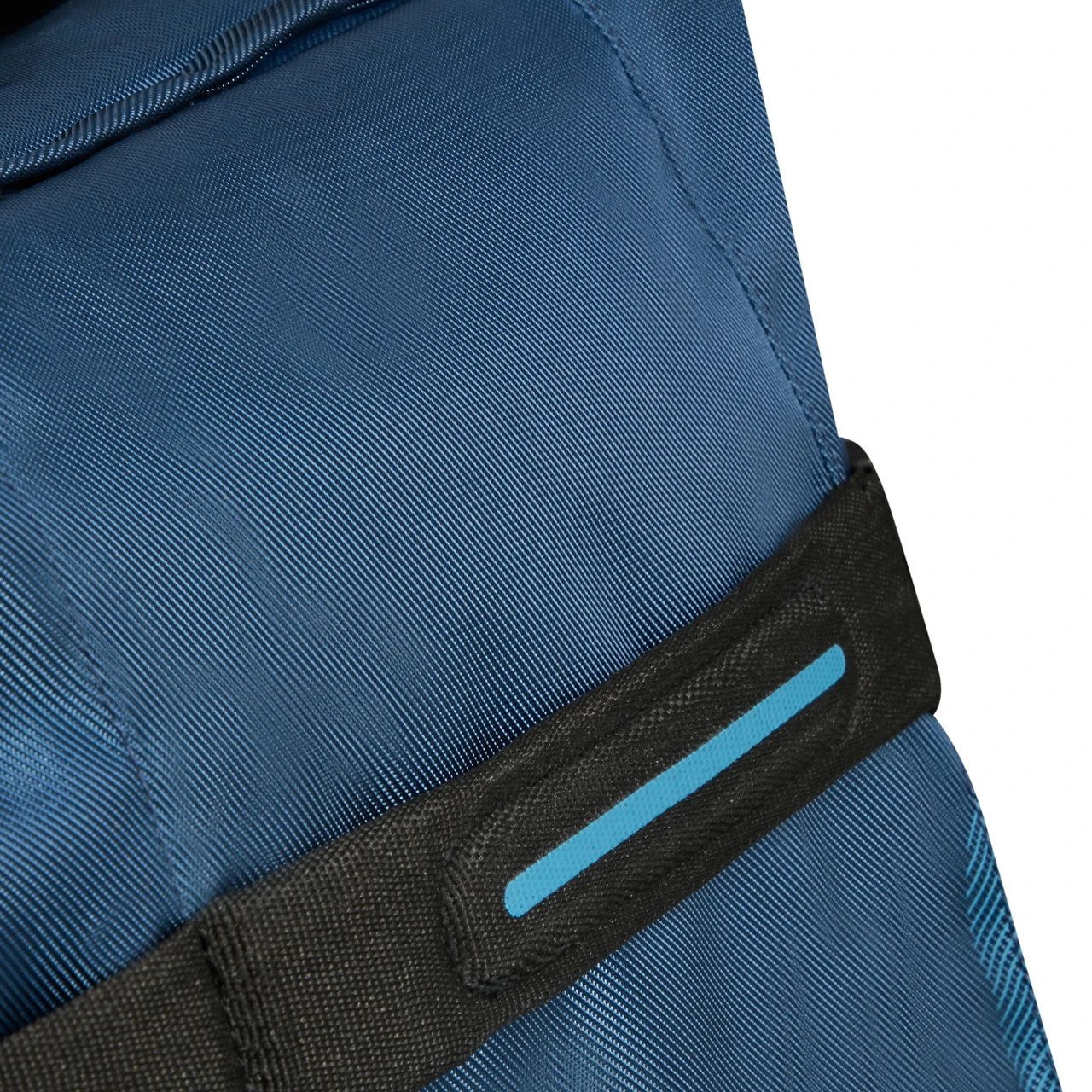 American Tourister Urban Track Wheeled Cabin Duffle - 55cm 12 American Tourister Urban Track Wheeled Cabin Duffle - 55cm - Image 12