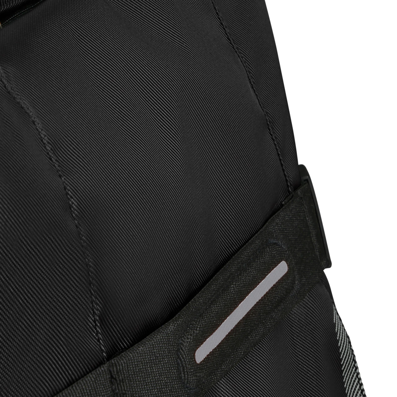 American Tourister Urban Track Wheeled Duffle L - 79cm 8 American Tourister Urban Track Wheeled Duffle L - 79cm - Image 8