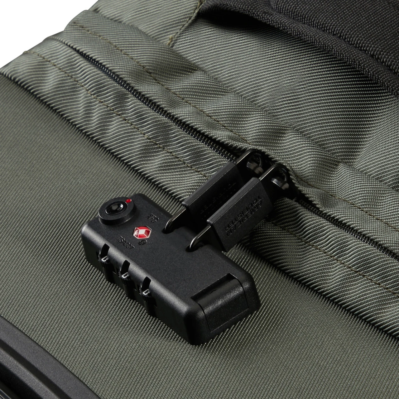 American Tourister Urban Track Wheeled Duffle L - 79cm 20 American Tourister Urban Track Wheeled Duffle L - 79cm - Image 20