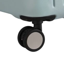 IT Luggage Eco-Protect - Cabin (Mint Eggshell) 7 IT Luggage Eco-Protect - Cabin (Mint Eggshell) -Travel Storage 32759 UK16 2910E08MinteggshellS353SSWheel 692d9620 da8c 4347 af4e b7d327eda4ae