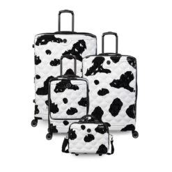 IT Luggage Indulging II - Cabin With Pocket (Moo Cow Print) -Travel Storage 33198 UK16 3039A08Moocowblack whiterepeatprintSSFrontpaneldirectlyset4 be10f96b 2812 403c 82ad b118fc10a7c0