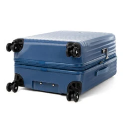 Travelpro Maxlite Air Expandable Medium Suitcase - 70cm -Travel Storage 401229547 bottom 20334.1674664479