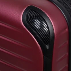 IT Luggage Lineal - Cabin (Wine Red) -Travel Storage 61328 US16 2631 08DeepclaretS008SSProtectorcorner ebcf2e54 8882 4225 8d77 6db5272e4c97