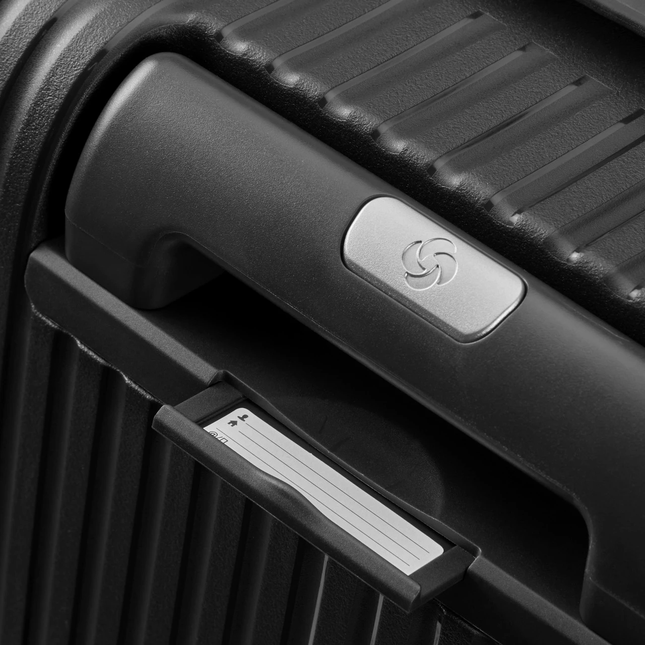 Samsonite Hi-Fi 4 Wheel Expandable Medium Suitcase - 68cm 11 Samsonite Hi-Fi 4 Wheel Expandable Medium Suitcase - 68cm - Image 11
