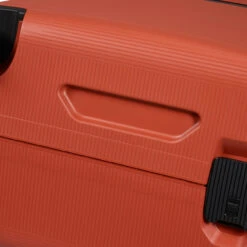 Samsonite Magnum Eco 4 Wheel Medium Suitcase - 69cm 31 Samsonite Magnum Eco 4 Wheel Medium Suitcase - 69cm -Travel Storage MAGNUM ECO SPINNER BOTTOM GRIP 4 22778.1685546425