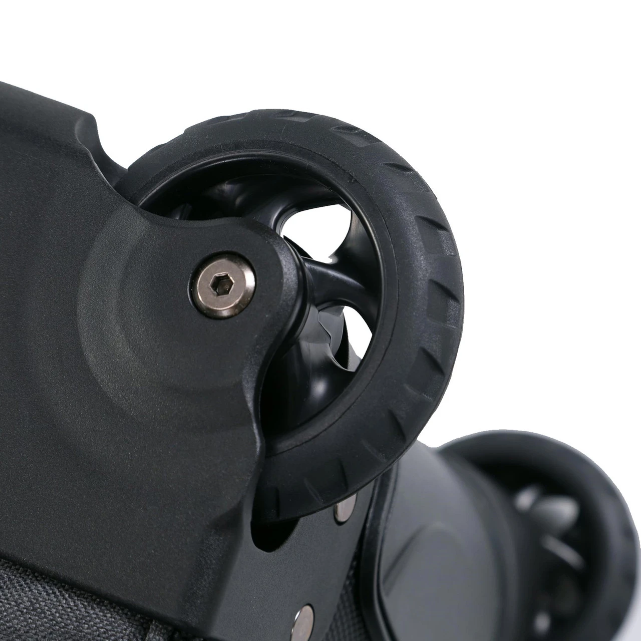 Surfanic Maxim 2.0 2 Wheeled Duffle - 57cm 12 Surfanic Maxim 2.0 2 Wheeled Duffle - 57cm - Image 12