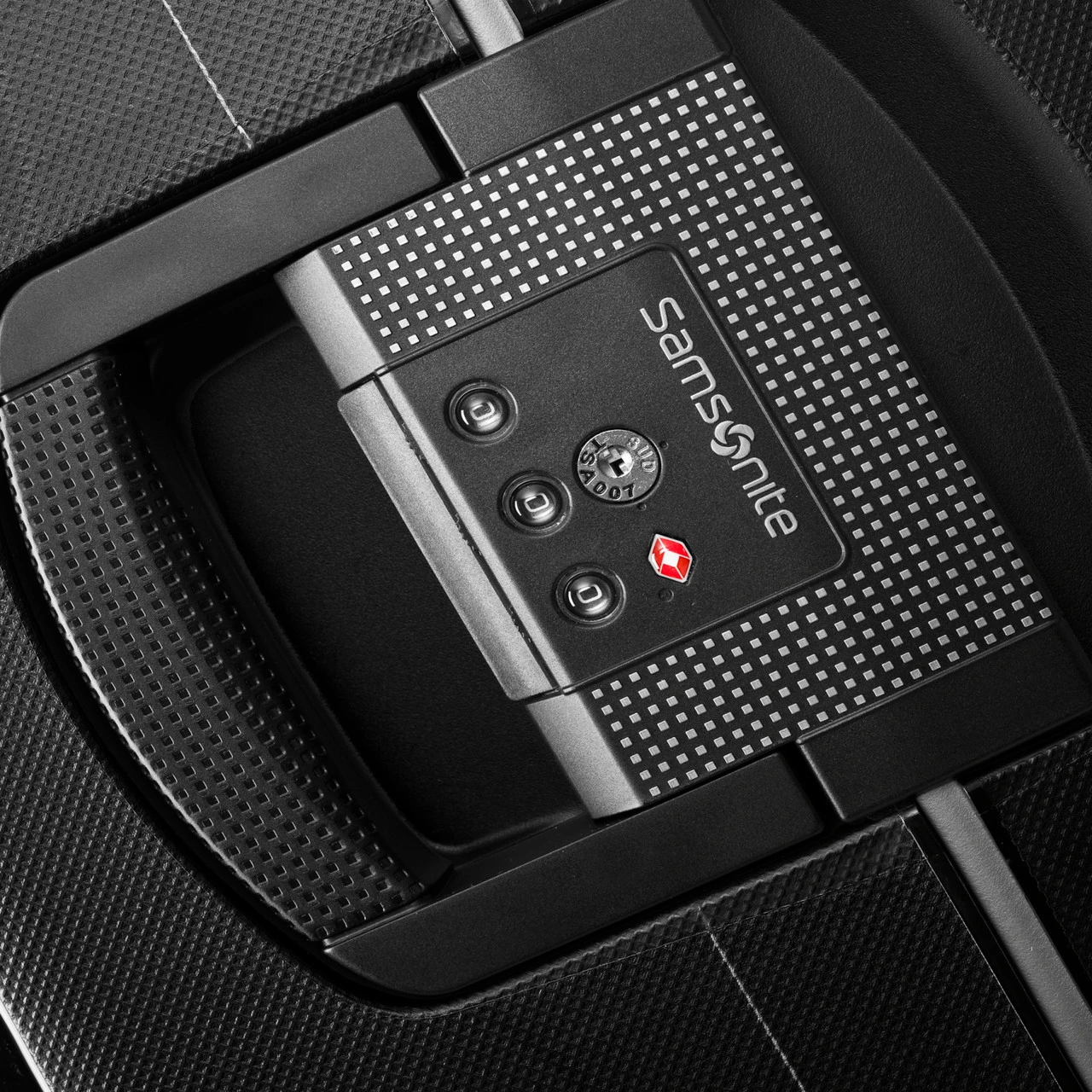 Samsonite S'Cure DLX 4 Wheel Extra-Large Suitcase - 81cm 10 Samsonite S'Cure DLX 4 Wheel Extra-Large Suitcase - 81cm - Image 10