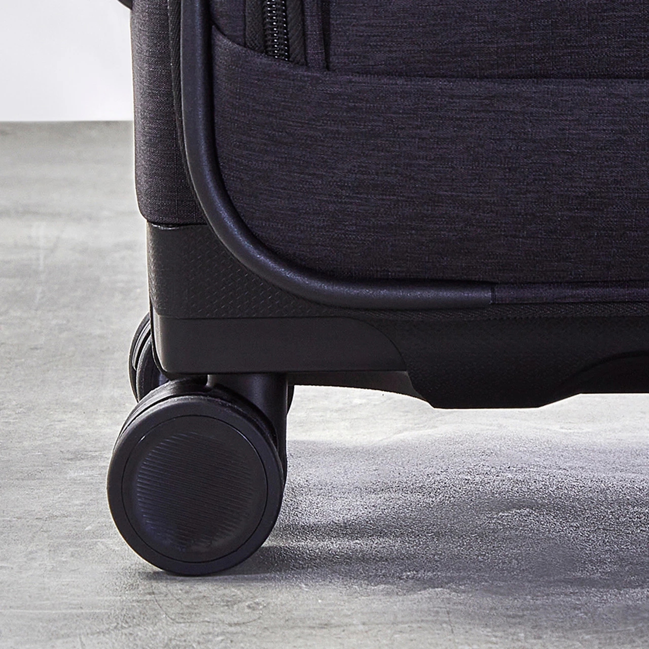 Rock Parker 4 Wheel Cabin Suitcase - 54cm 9 Rock Parker 4 Wheel Cabin Suitcase - 54cm - Image 9