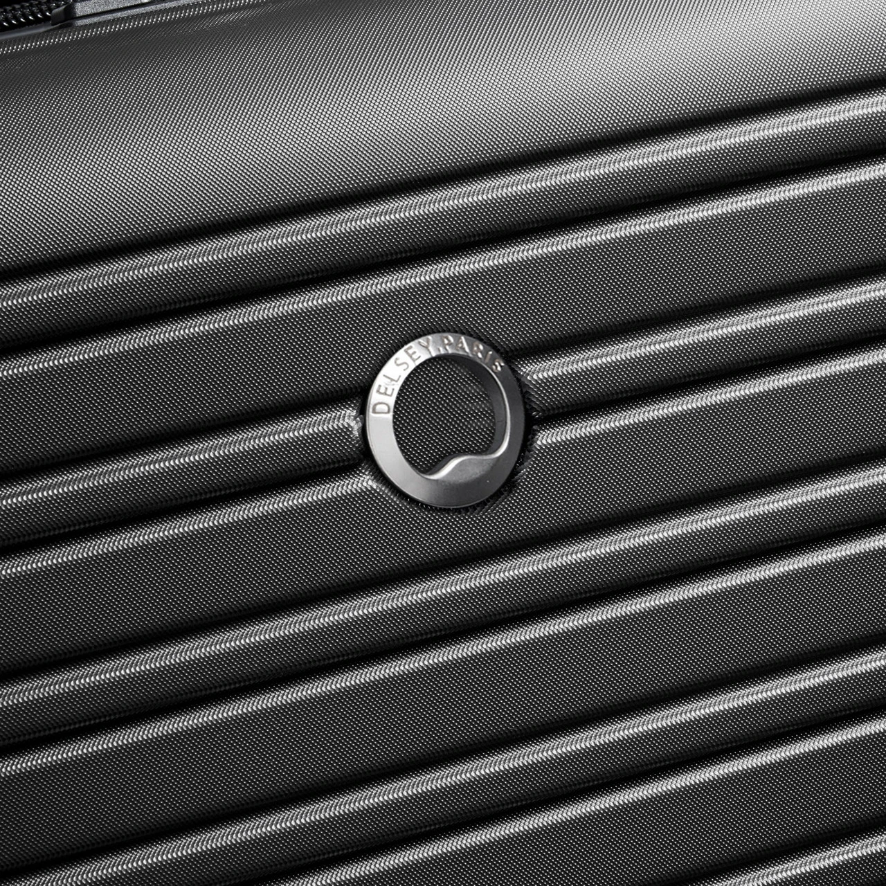 Delsey Segur 2.0 4 Wheel Slim Cabin Suitcase - 55cm 6 Delsey Segur 2.0 4 Wheel Slim Cabin Suitcase - 55cm - Image 6