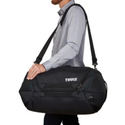 Thule Subterra 60L Large Duffle - 65cm -Travel Storage small thule subterra duffel 60l black fs 10 3204026 1 36322.1684404219